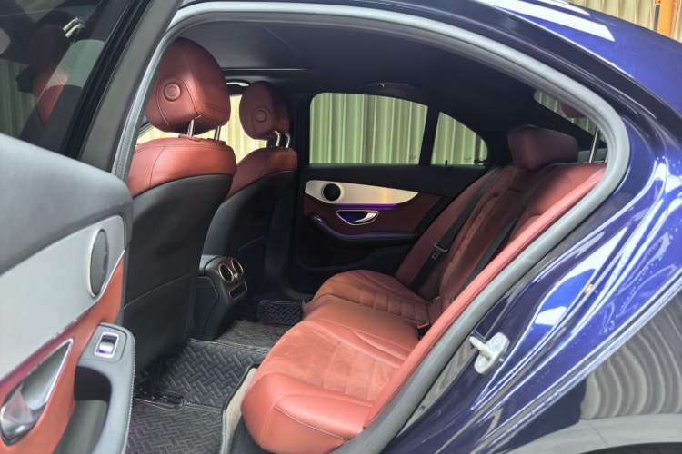 Used Mercedes-Benz C-Class 2020 Restyled C 260 Sport Edition Interior 3