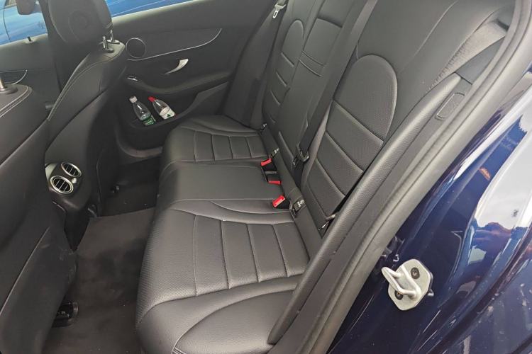 Used Mercedes-Benz C-Class 2020 Facelifted C 260 Estate Interior 4
