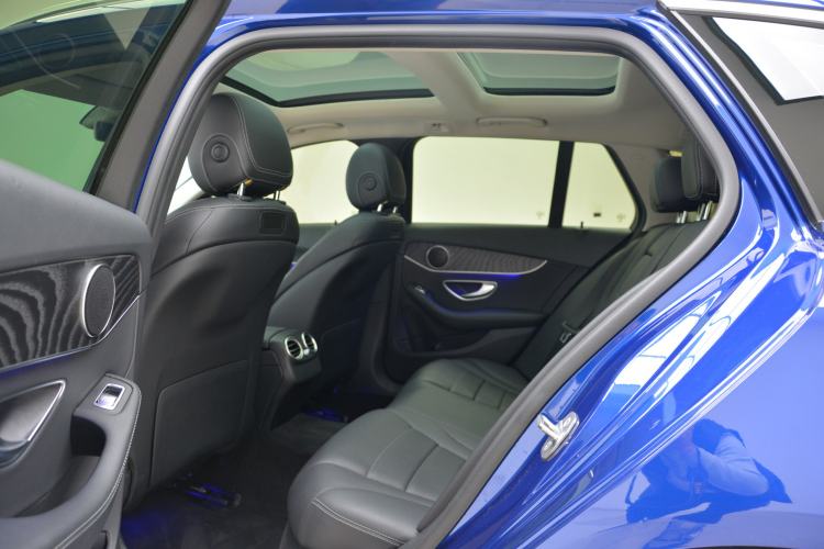 Used Mercedes-Benz C-Class 2020 C 260 Estate Interior 4