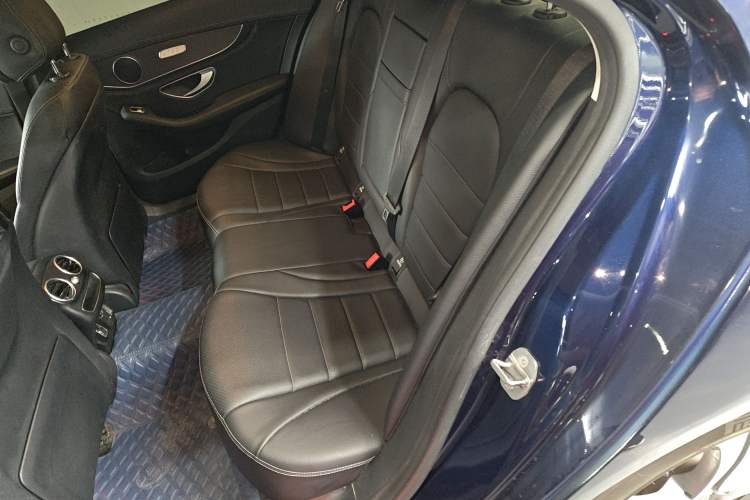 Used Mercedes-Benz C-Class 2020 C 260 L Sport Edition Interior 4