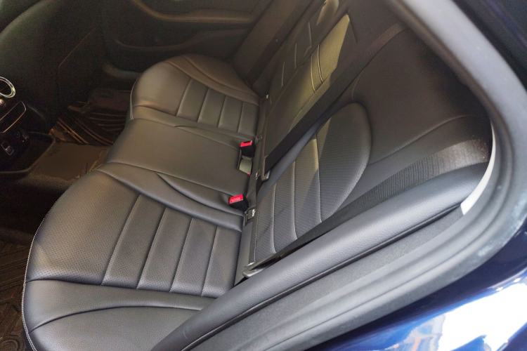 Used Mercedes-Benz C-Class 2020 C 260 L Sport Edition Interior 4
