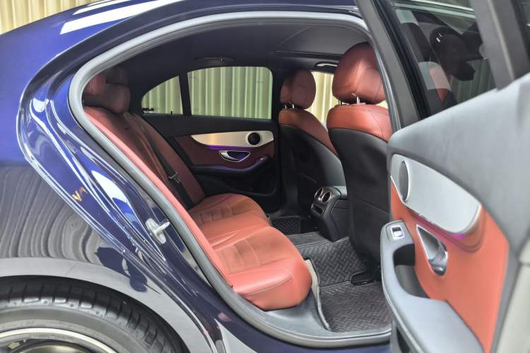 Used Mercedes-Benz C-Class 2020 Restyled C 260 Sport Edition Interior 4
