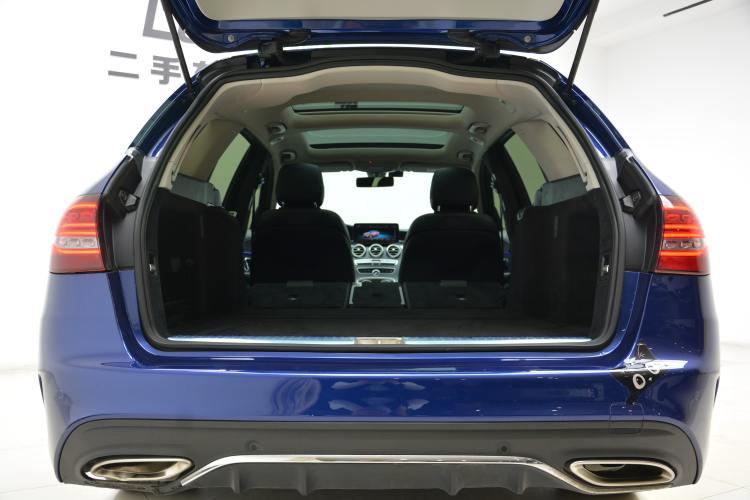Used Mercedes-Benz C-Class 2020 C 260 Estate Interior 5