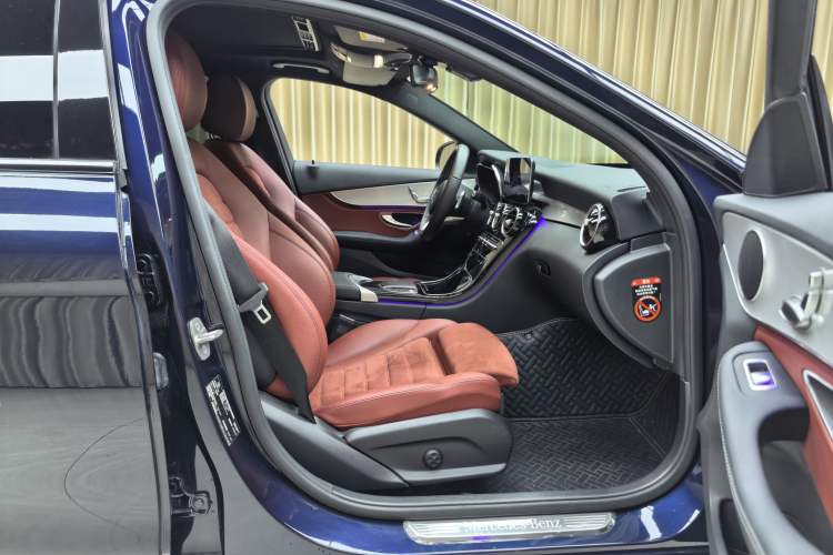 Used Mercedes-Benz C-Class 2020 Restyled C 260 Sport Edition Interior 5