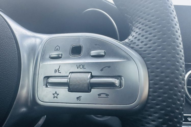 Used Mercedes-Benz C-Class 2020 Restyled C 260 L Sport Edition Interior 6
