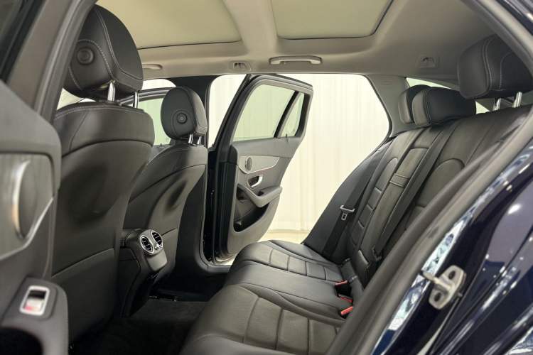 Used Mercedes-Benz C-Class 2020 C 260 Estate Interior 6