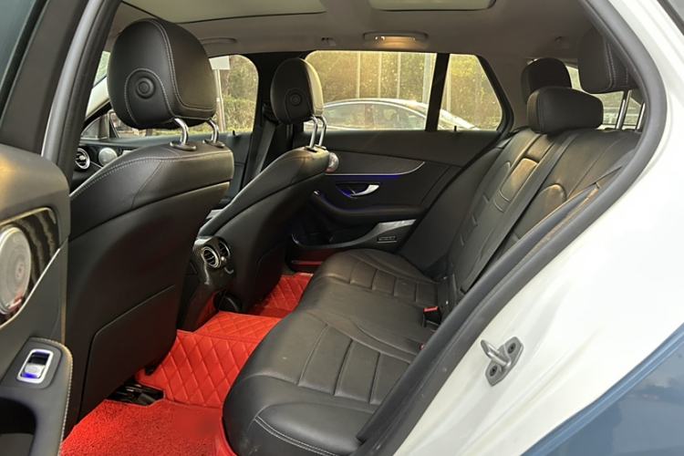 Used Mercedes-Benz C-Class 2020 Facelifted C 260 Estate Interior 6