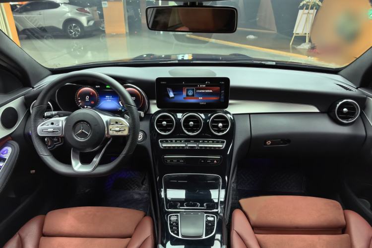 Used Mercedes-Benz C-Class 2020 Restyled C 260 Sport Edition Interior 8