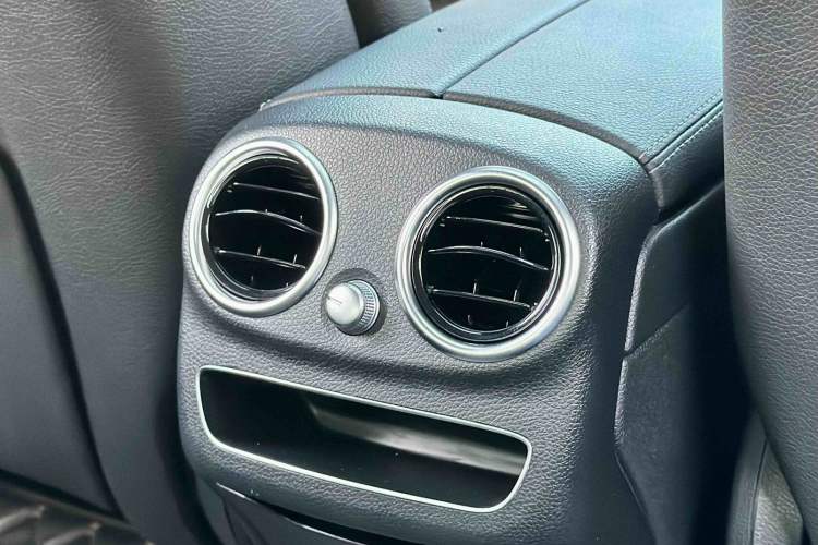 Used Mercedes-Benz C-Class 2020 C 200 L Fashion Edition Sport Version Interior 9