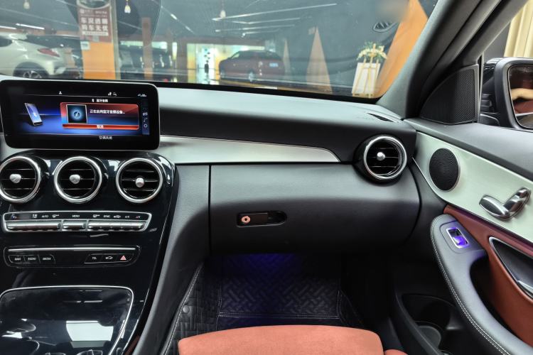 Used Mercedes-Benz C-Class 2020 Restyled C 260 Sport Edition Interior 9