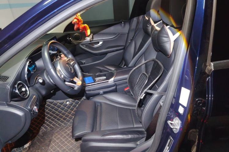 Used Mercedes-Benz C-Class 2020 C 200 L Fashion Edition Sport Version Left Front Seat