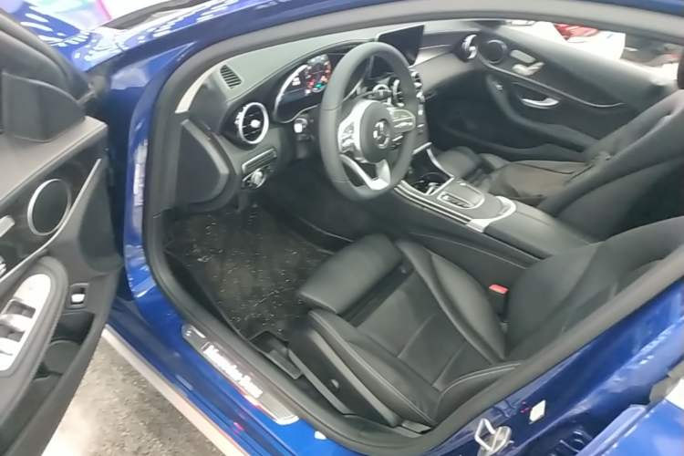 Used Mercedes-Benz C-Class 2020 Restyled C 260 L Sport Edition Left Front Seat