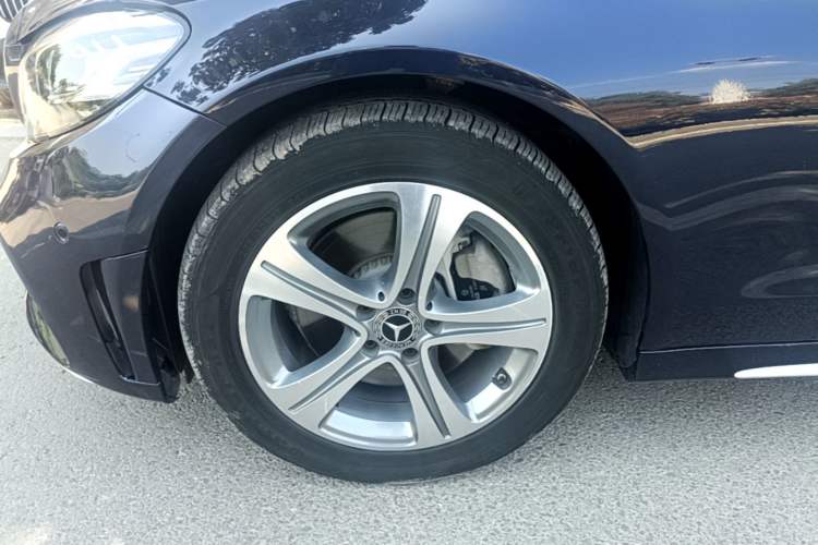 Used Mercedes-Benz C-Class 2020 C 260 L Sport Edition Left Front Wheel Hub