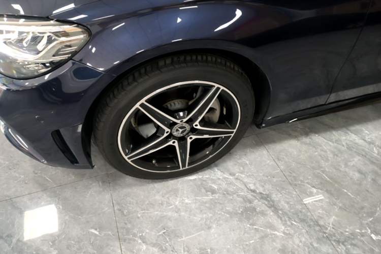 Used Mercedes-Benz C-Class 2020 Restyled C 260 Sport Edition Left Front Wheel Hub