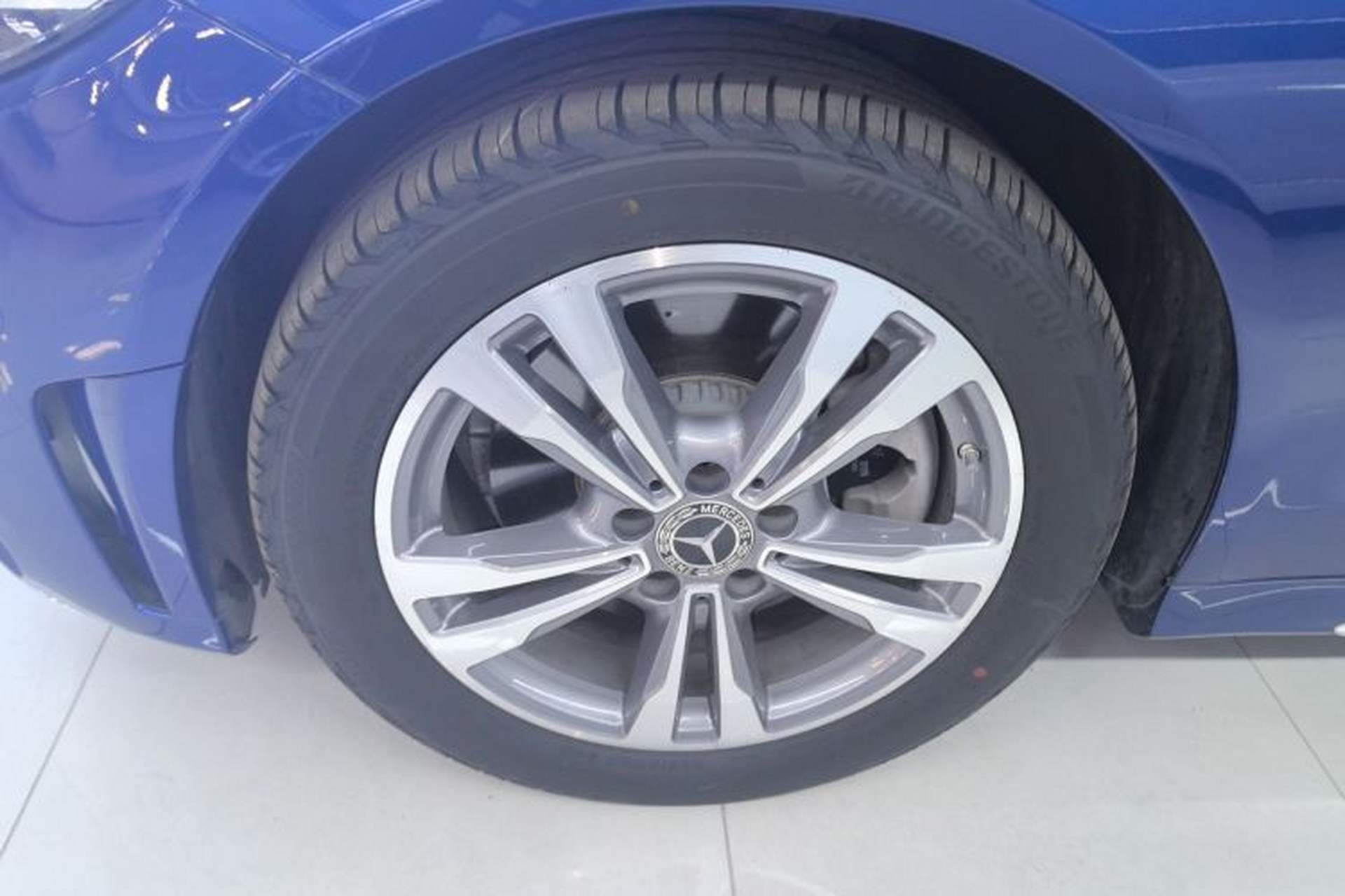 Used Mercedes-Benz C-Class 2020 Restyled C 200 L Fashion Edition Sport Version Left Front Wheel Hub