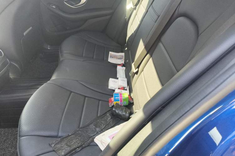 Used Mercedes-Benz C-Class 2020 C 200 L Fashion Edition Sport Version Left Rear Seat