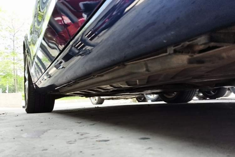Used Mercedes-Benz C-Class 2020 Updated C 200 L Fashion Edition Left Side Sill