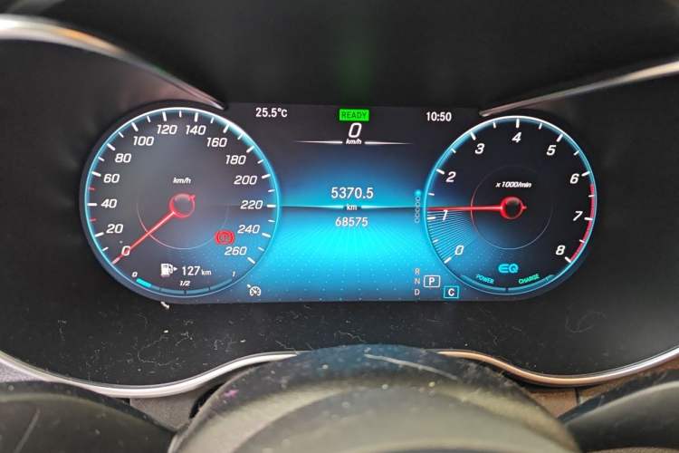 Used Mercedes-Benz C-Class 2020 Restyled C 260 Sport Edition Odometer Close Up