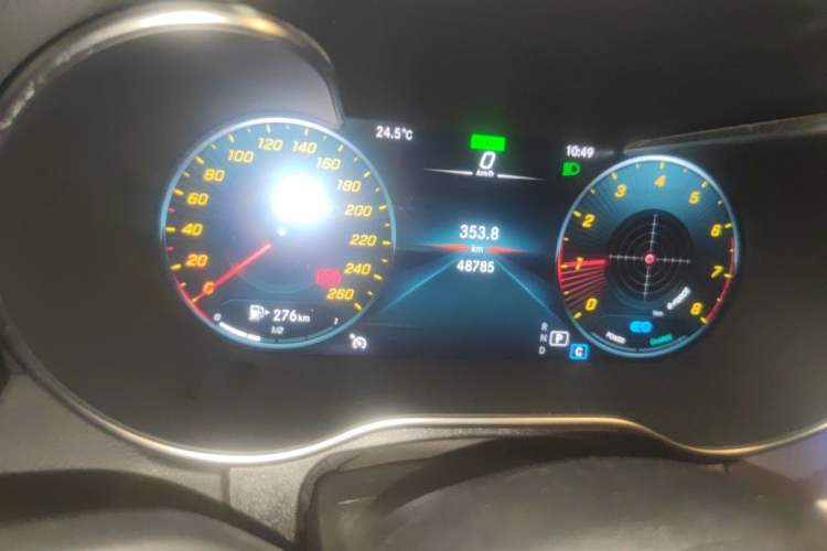 Used Mercedes-Benz C-Class 2020 Restyled C 260 L Sport Edition Odometer Close Up
