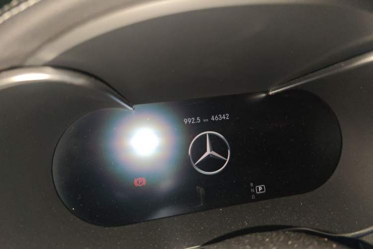 Used Mercedes-Benz C-Class 2020 C 200 L Fashion Edition Sport Version Odometer Close Up