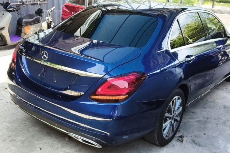 Used Mercedes-Benz C-Class 2020 Updated C 200 L Fashion Edition Rear Right 45 Deg