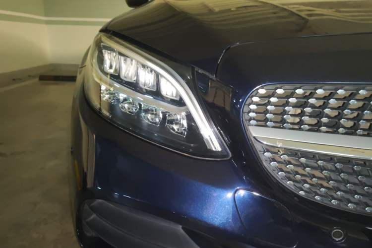 Used Mercedes-Benz C-Class 2020 Restyled C 260 L Sport Edition Right Front Headlight