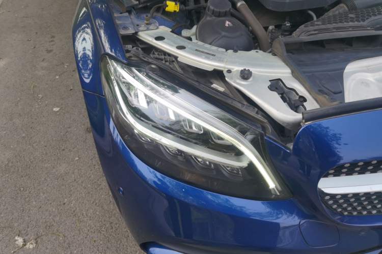 Used Mercedes-Benz C-Class 2020 C 260 L Sport Edition Right Front Headlight