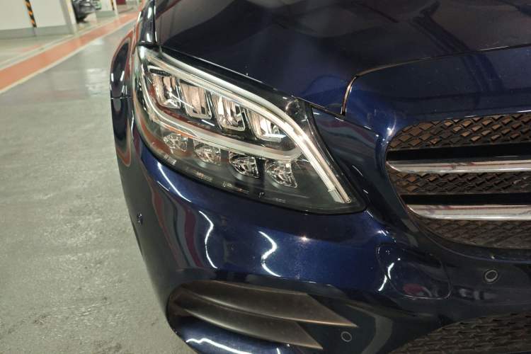 Used Mercedes-Benz C-Class 2020 C 260 Sport Edition Right Front Headlight