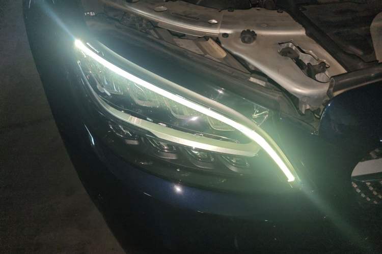 Used Mercedes-Benz C-Class 2020 C 200 Coupe Right Front Headlight