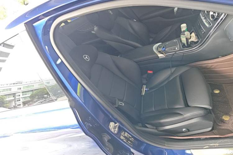 Used Mercedes-Benz C-Class 2020 Restyled C 260 L Sport Edition Right Front Seat