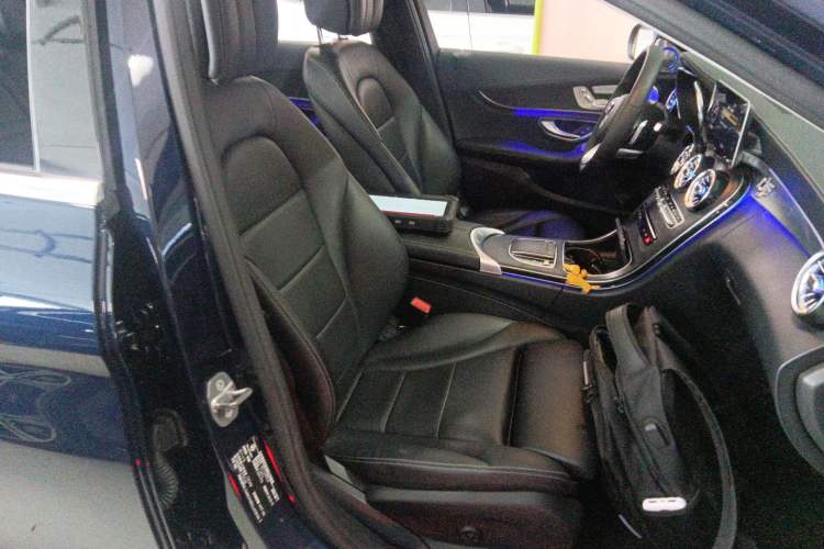 Used Mercedes-Benz C-Class 2020 C 260 L Sport Edition Right Front Seat