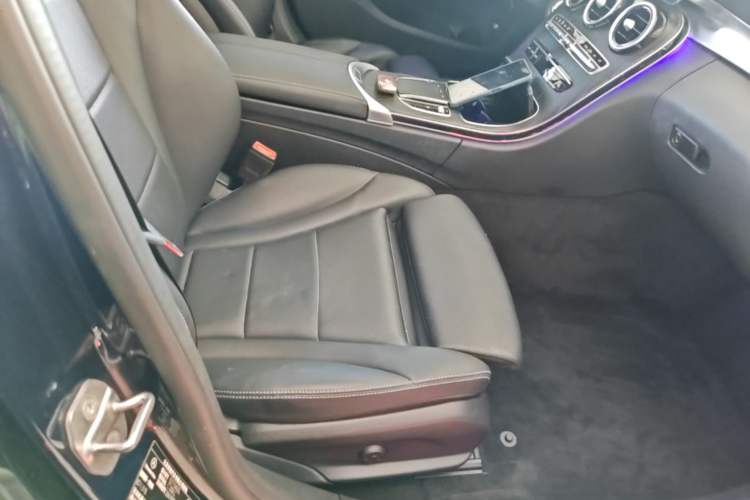 Used Mercedes-Benz C-Class 2020 Restyled C 200 L Fashion Edition Sport Version Right Front Seat