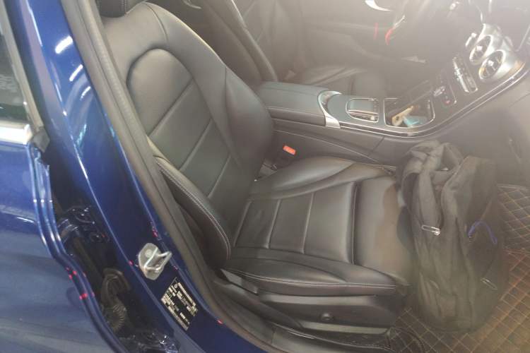 Used Mercedes-Benz C-Class 2020 Restyled C 200 Estate Right Front Seat