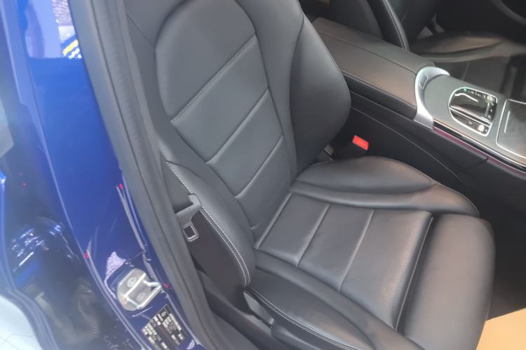 Used Mercedes-Benz C-Class 2020 Restyled C 200 L Fashion Edition Sport Version Right Front Seat