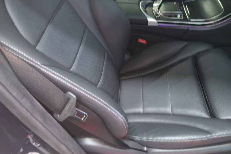 Used Mercedes-Benz C-Class 2020 Restyled C 260 L Sport Edition Right Front Seat