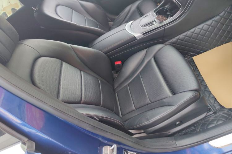 Used Mercedes-Benz C-Class 2020 Restyled C 200 L Fashion Edition Sport Version Right Front Seat