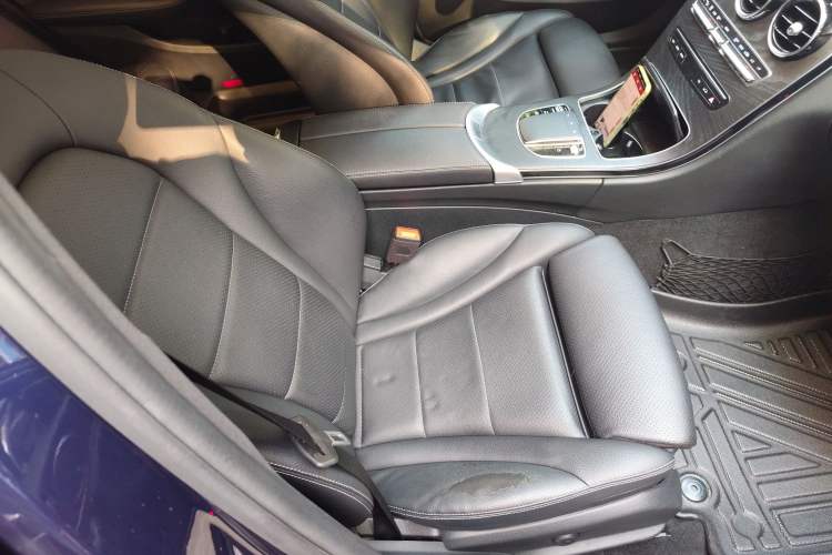 Used Mercedes-Benz C-Class 2020 C 260 L Sport Edition Right Front Seat