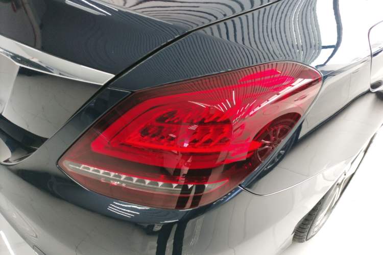 Used Mercedes-Benz C-Class 2020 C 260 L Sport Edition Right Rear Taillight