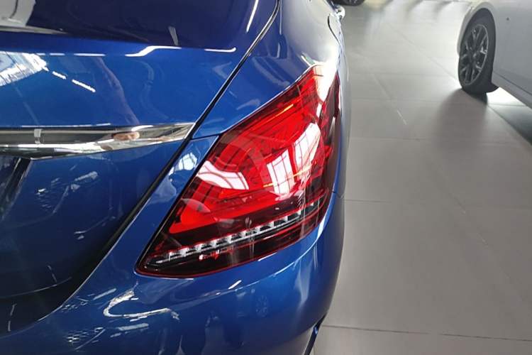 Used Mercedes-Benz C-Class 2020 Restyled C 200 L Fashion Edition Sport Version Right Rear Taillight