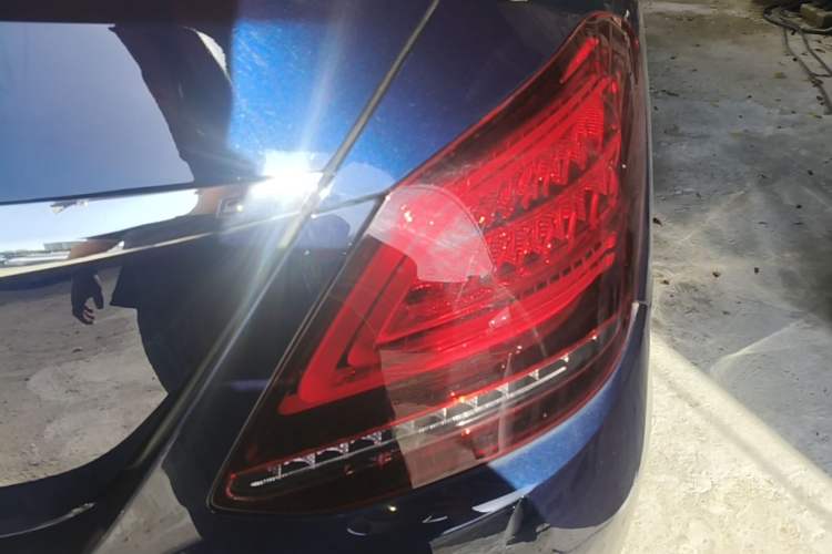 Used Mercedes-Benz C-Class 2020 C 260 L Sport Edition Right Rear Taillight