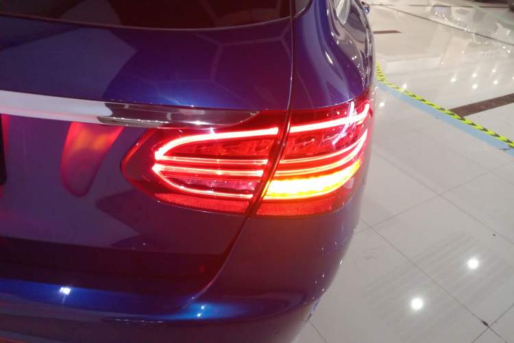 Used Mercedes-Benz C-Class 2020 C 260 Estate Right Rear Taillight