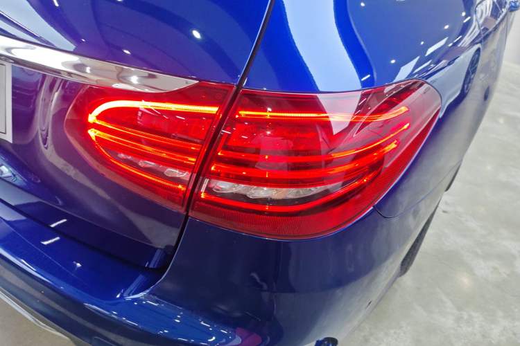 Used Mercedes-Benz C-Class 2020 C 260 Estate Right Rear Taillight