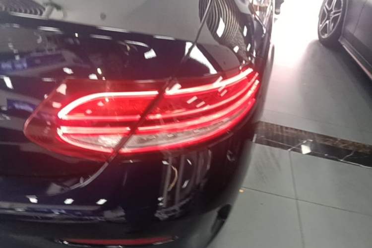 Used Mercedes-Benz C-Class 2020 C 260 Coupe Right Rear Taillight