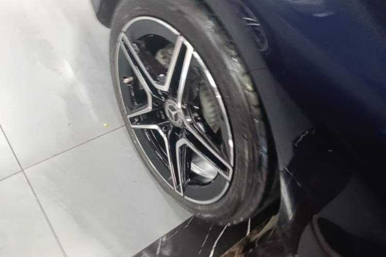 Used Mercedes-Benz C-Class 2020 C 260 Coupe Right Rear Wheel Hub