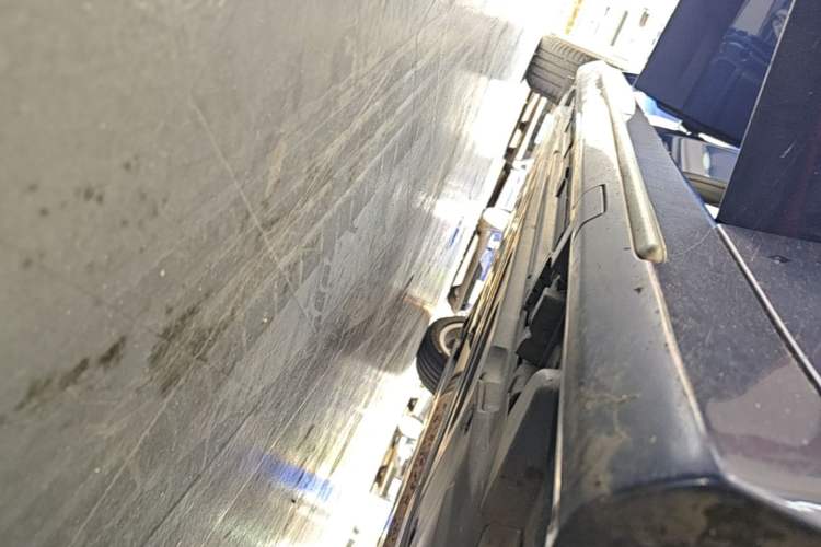 Used Mercedes-Benz C-Class 2020 Restyled C 260 L Sport Edition Right Side Sill