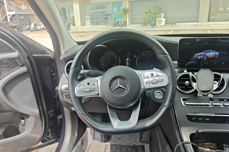 Used Mercedes-Benz C-Class 2020 Restyled C 200 L Fashion Edition Sport Version Steering Wheel