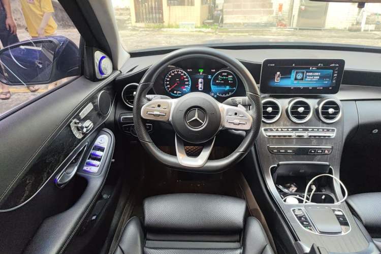 Used Mercedes-Benz C-Class 2020 Restyled C 260 L Sport Edition Steering Wheel