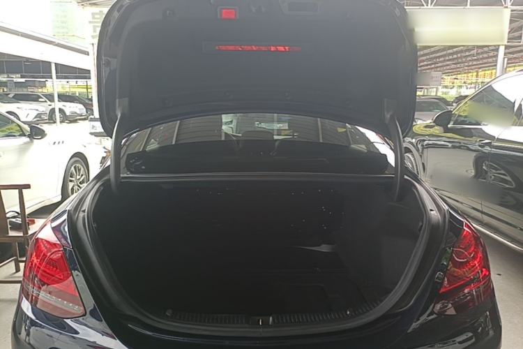 Used Mercedes-Benz C-Class 2020 Restyled C 200 L Fashion Edition Sport Version Trunk