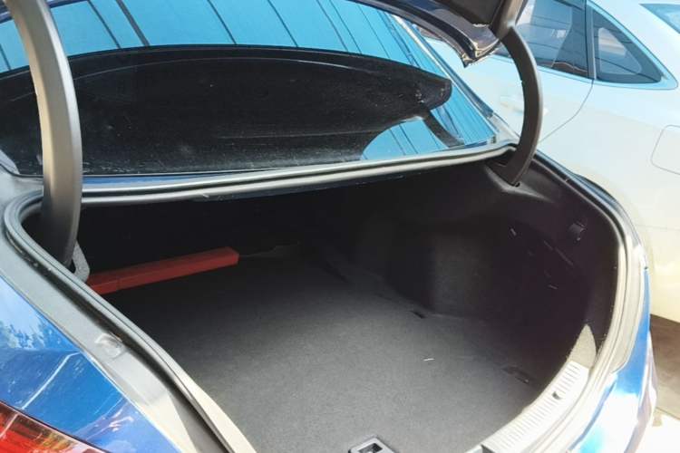 Used Mercedes-Benz C-Class 2020 Updated C 200 L Fashion Edition Trunk