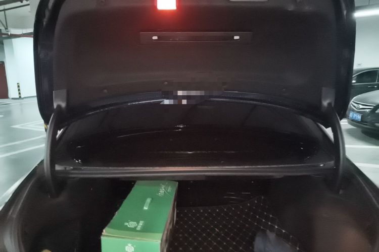Used Mercedes-Benz C-Class 2020 C 200 L Fashion Edition Sport Version Trunk